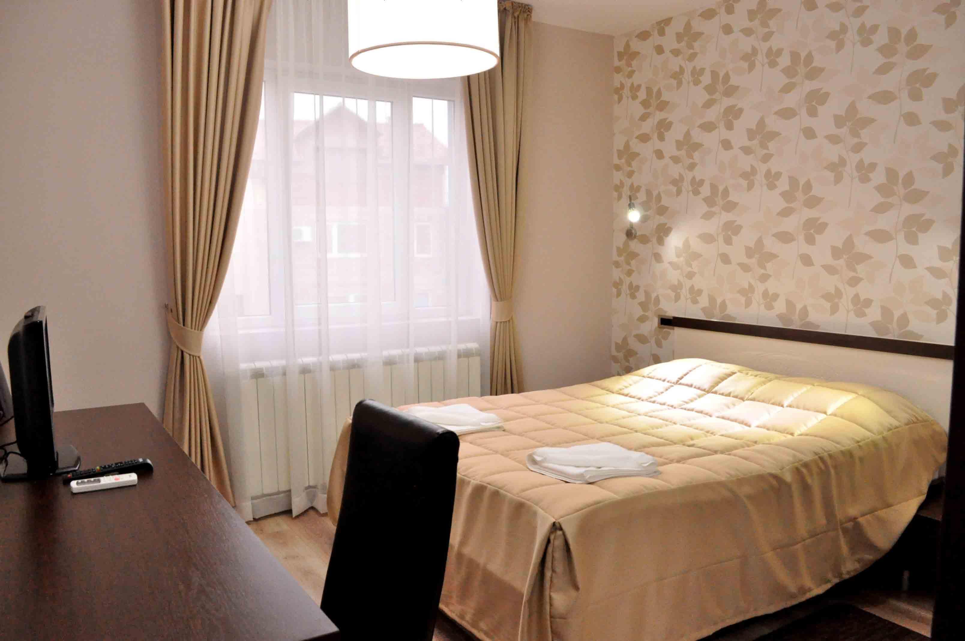 Garni Hotel 018 In Nis Exterior photo