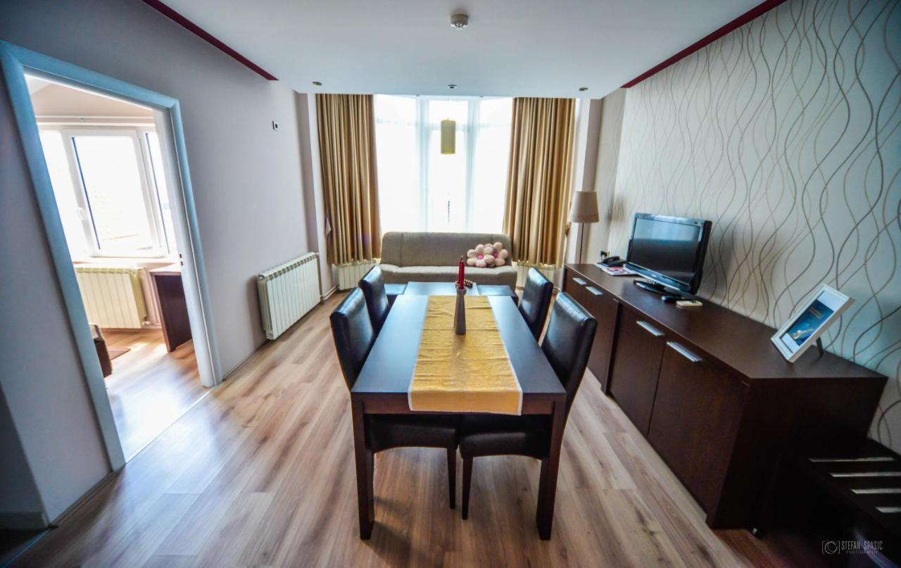 Garni Hotel 018 In Nis Exterior photo