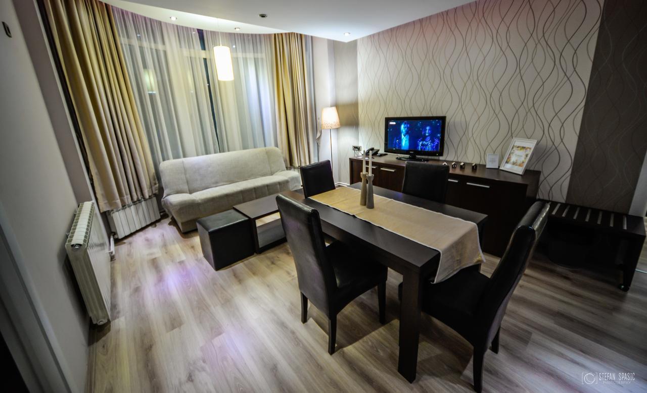 Garni Hotel 018 In Nis Exterior photo