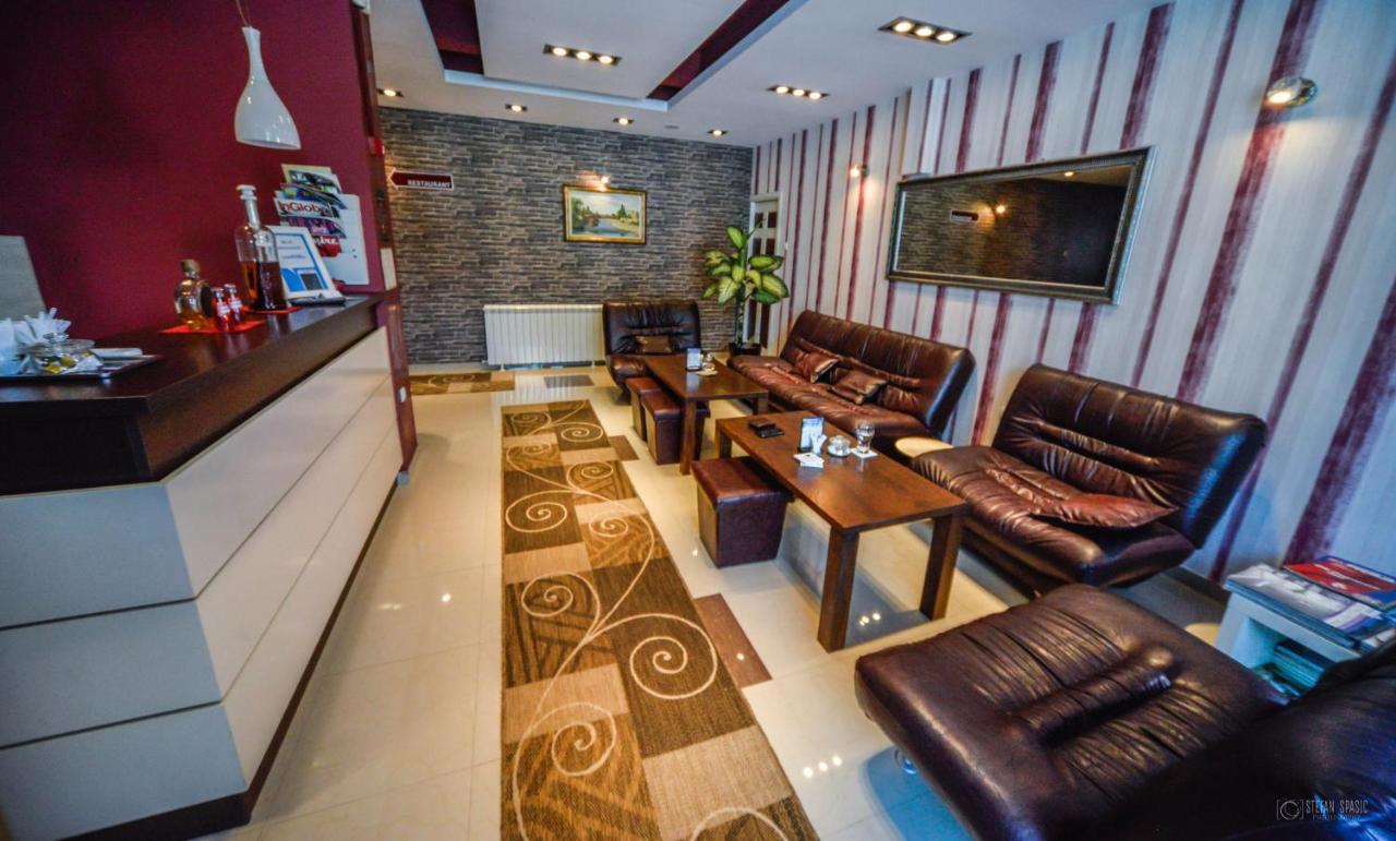 Garni Hotel 018 In Nis Exterior photo